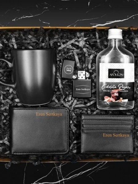 Çikolata Rüyası Kolonya & Siyah Kupa & Kişiye Özel Cüzdan & Zippo Model Çakmak & Kartvizitlik Hediye Seti
